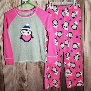 (029) Girls: 10/12- 2pc Fleece Pajama Set- AF7
